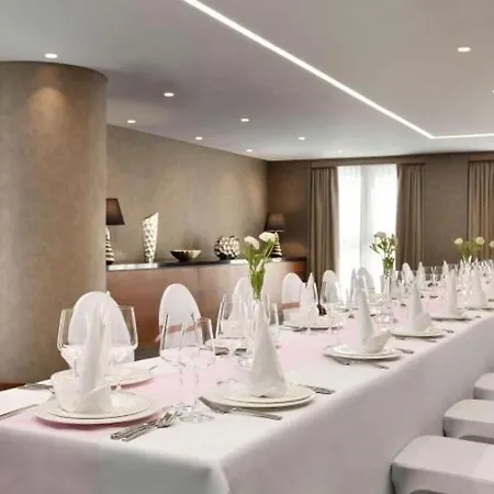 Hanza Tower Gold 23 Pool & Jacussi & Sauna Appartamento *